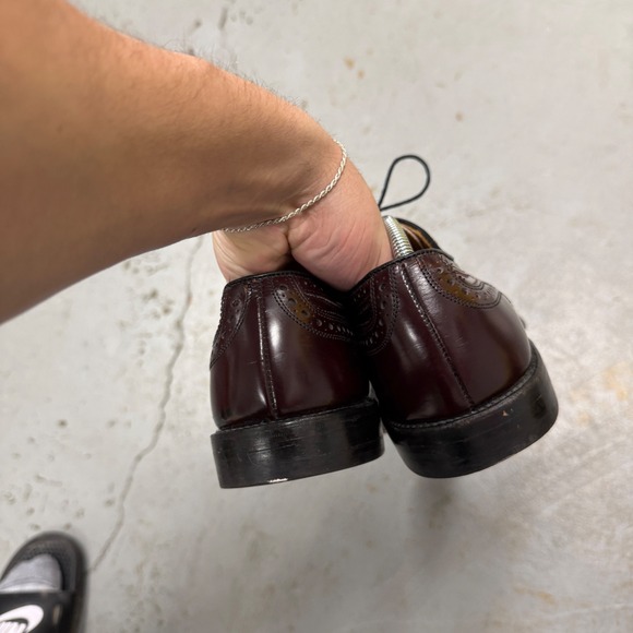 Allen Edmonds McAllister Burgundy Shell Cordovan Wingtip Oxfords 11 B 6275 - Picture 5 of 8